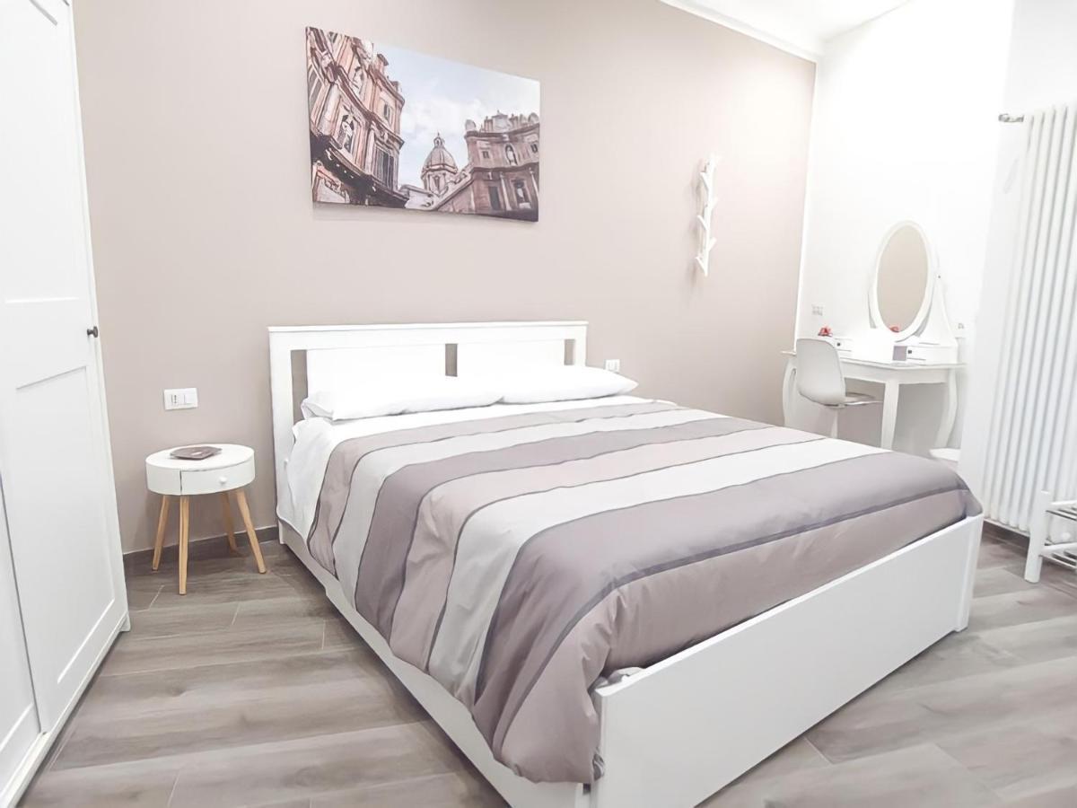 Garibaldi Rooms 29 - Piazza Marina A Palermo - In Pieno Centro. Luaran gambar