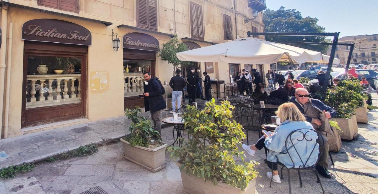 Garibaldi Rooms 29 - Piazza Marina A Palermo - In Pieno Centro. Luaran gambar
